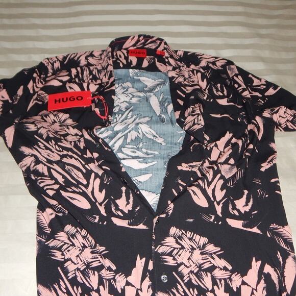 NWT Hugo Boss Ellino Button-down Straight Fit Casual Shirt Floral Print Men MED - Picture 9 of 9